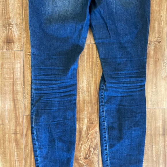 INC Women's Distressed Blue Skinny Mid Rise Jeans Size 4 - Picture 10 of 11